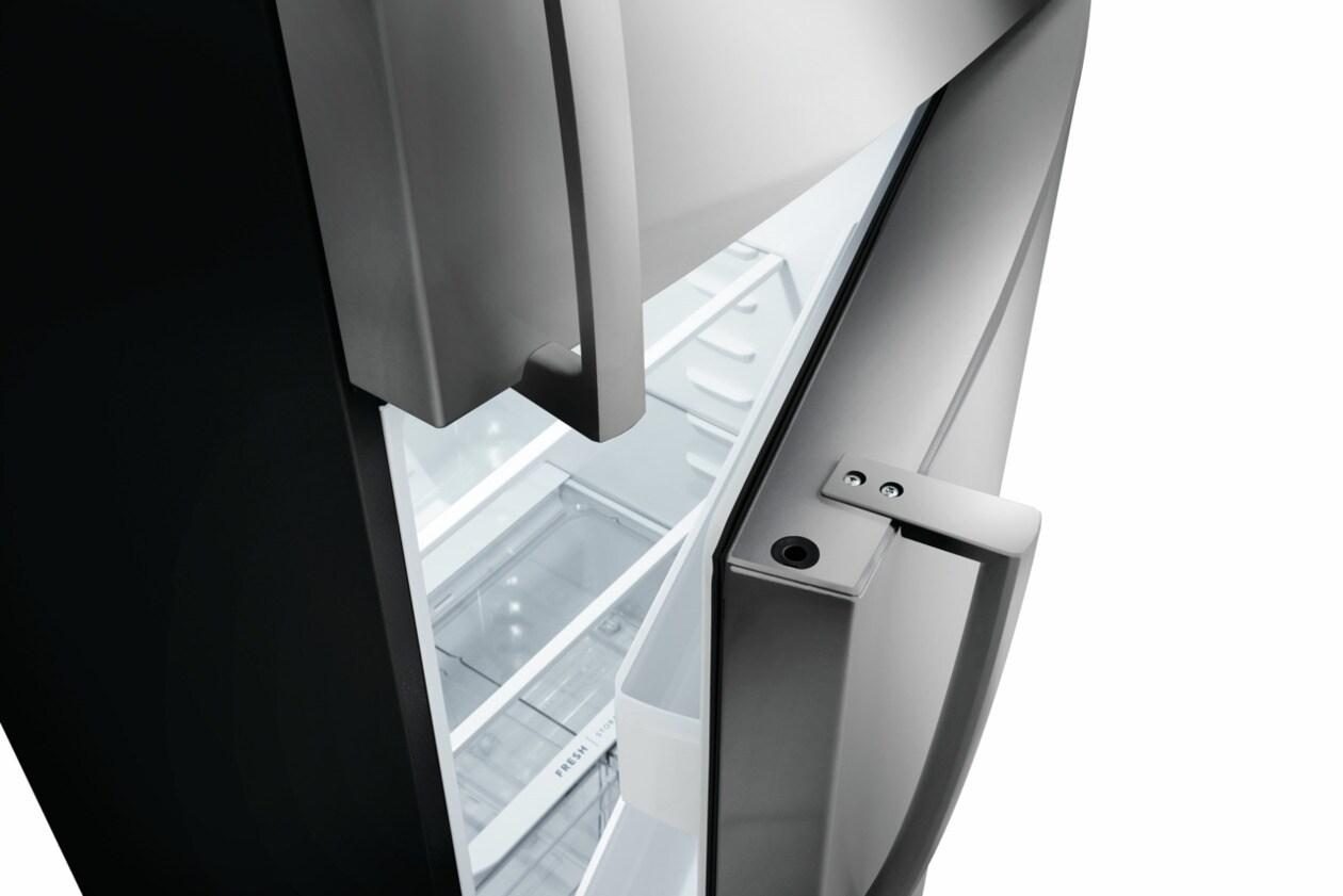 20 Cu. Ft. Garage Ready Top Freezer Refrigerator