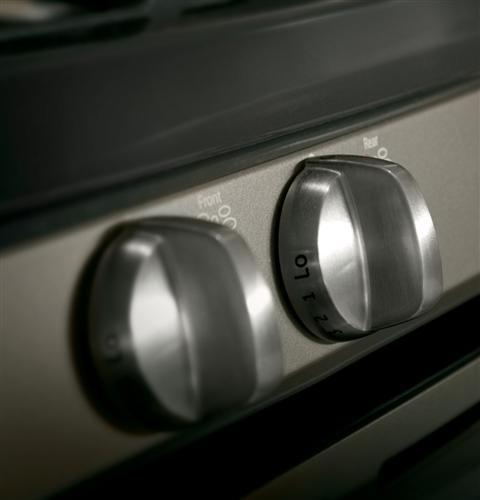 GE® 30" Free-Standing Gas Range