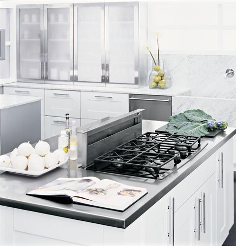 GE Monogram® 36" Gas on Glass Cooktop