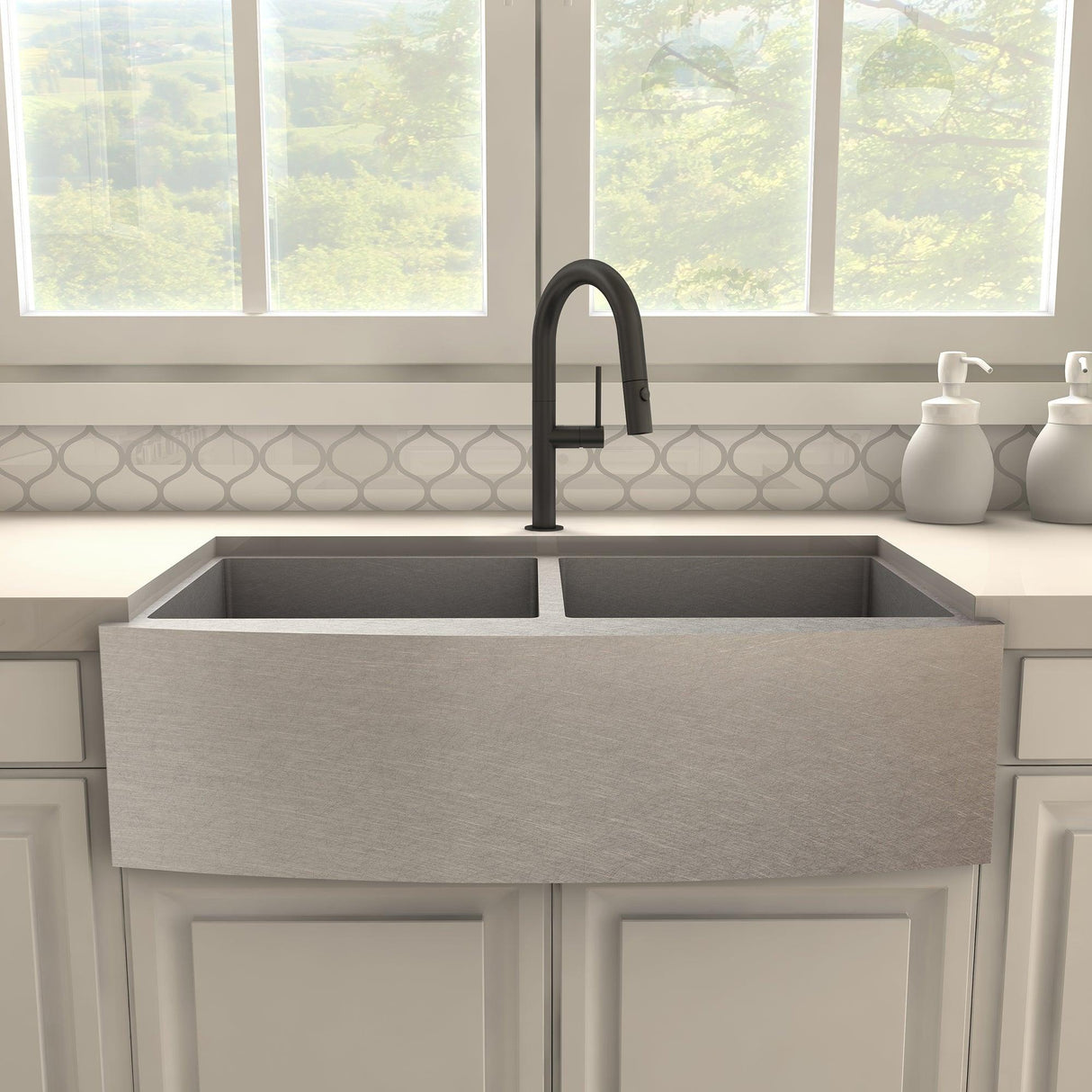 ZLINE Voltaire Kitchen Faucet in Matte Black (VLT-KF-MB)