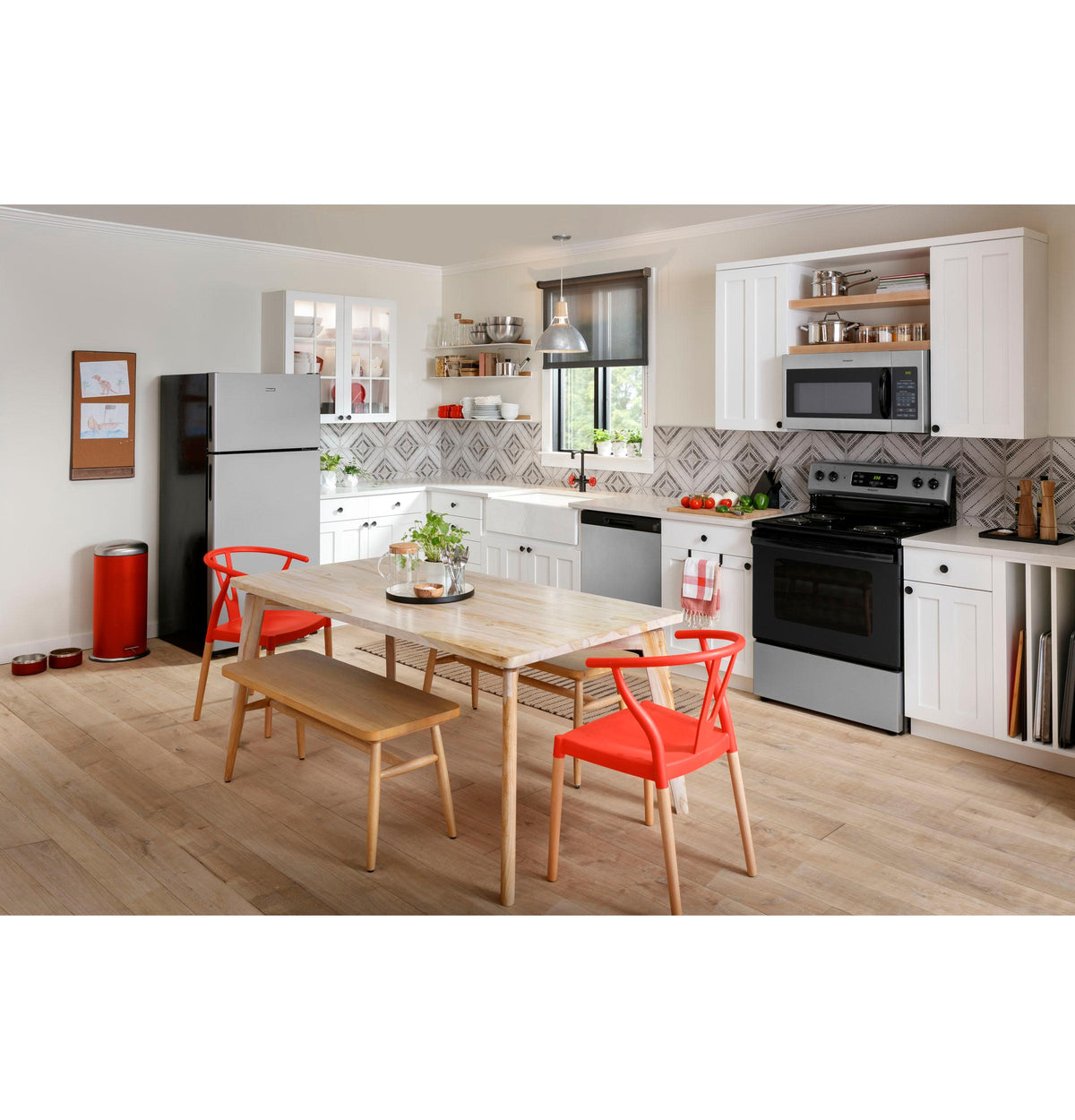 Hotpoint® 1.6 Cu. Ft. Over-the-Range Microwave Oven