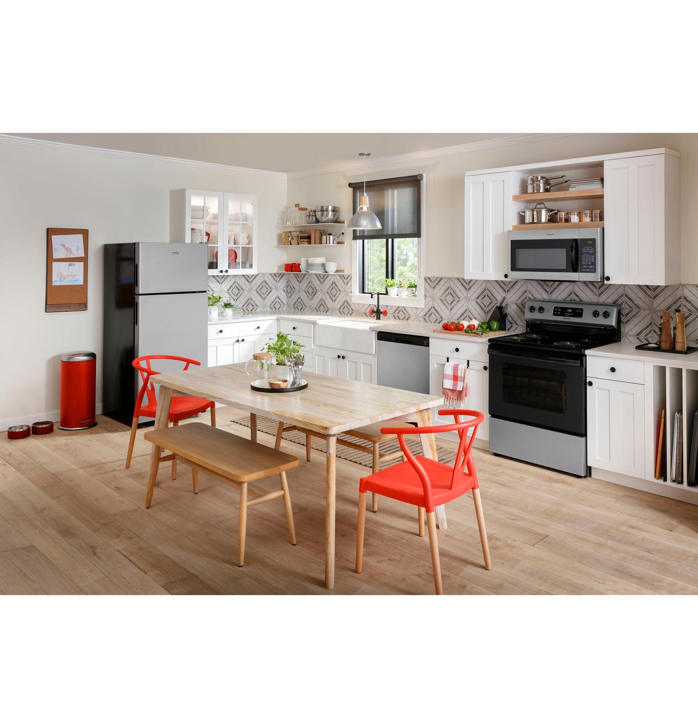 Hotpoint® 1.6 Cu. Ft. Over-the-Range Microwave Oven