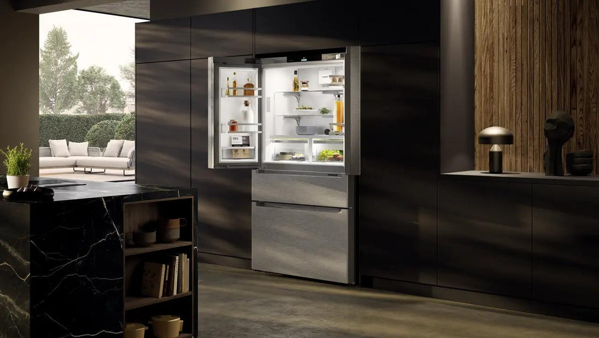 French Door fridge-freezer with 2 freezer drawers and IceMaker and InfinitySpring