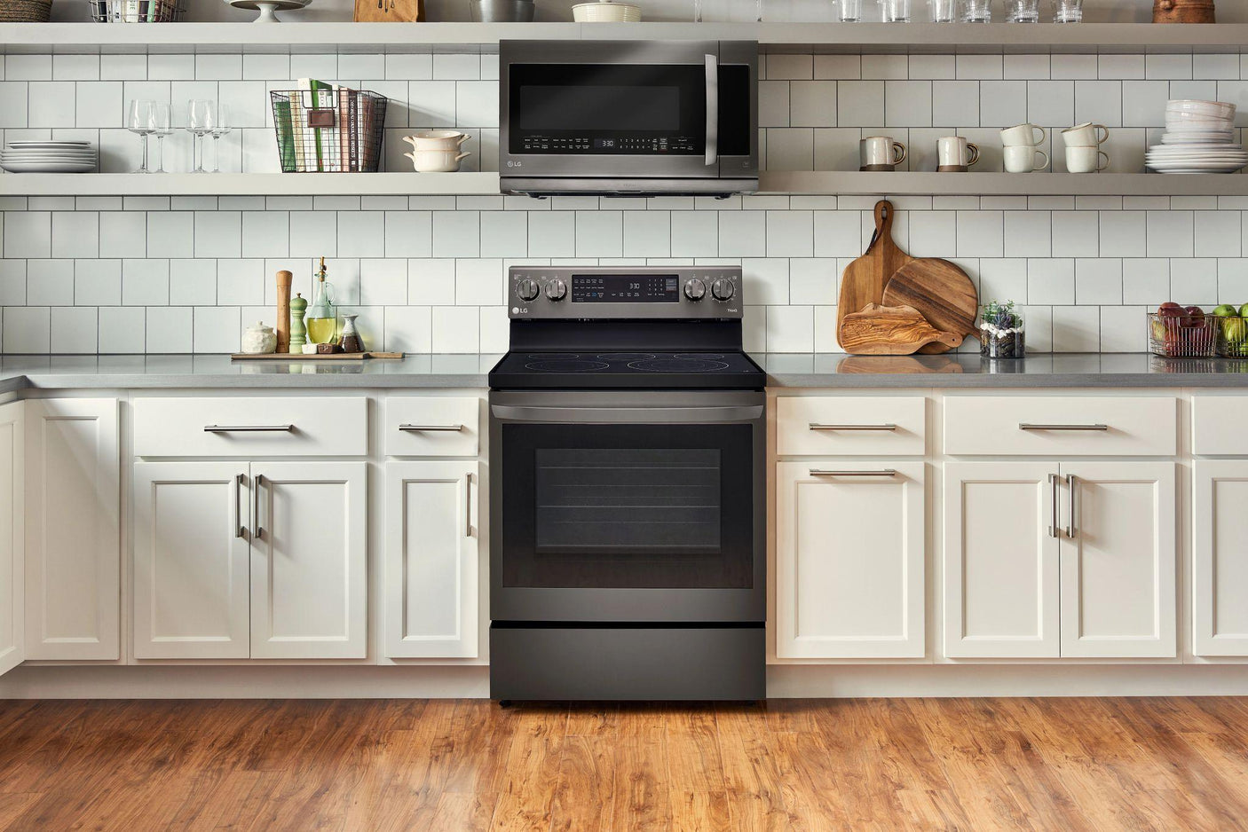 6.3 cu ft. Smart Wi-Fi Enabled True Convection InstaView® Electric Range with Air Fry