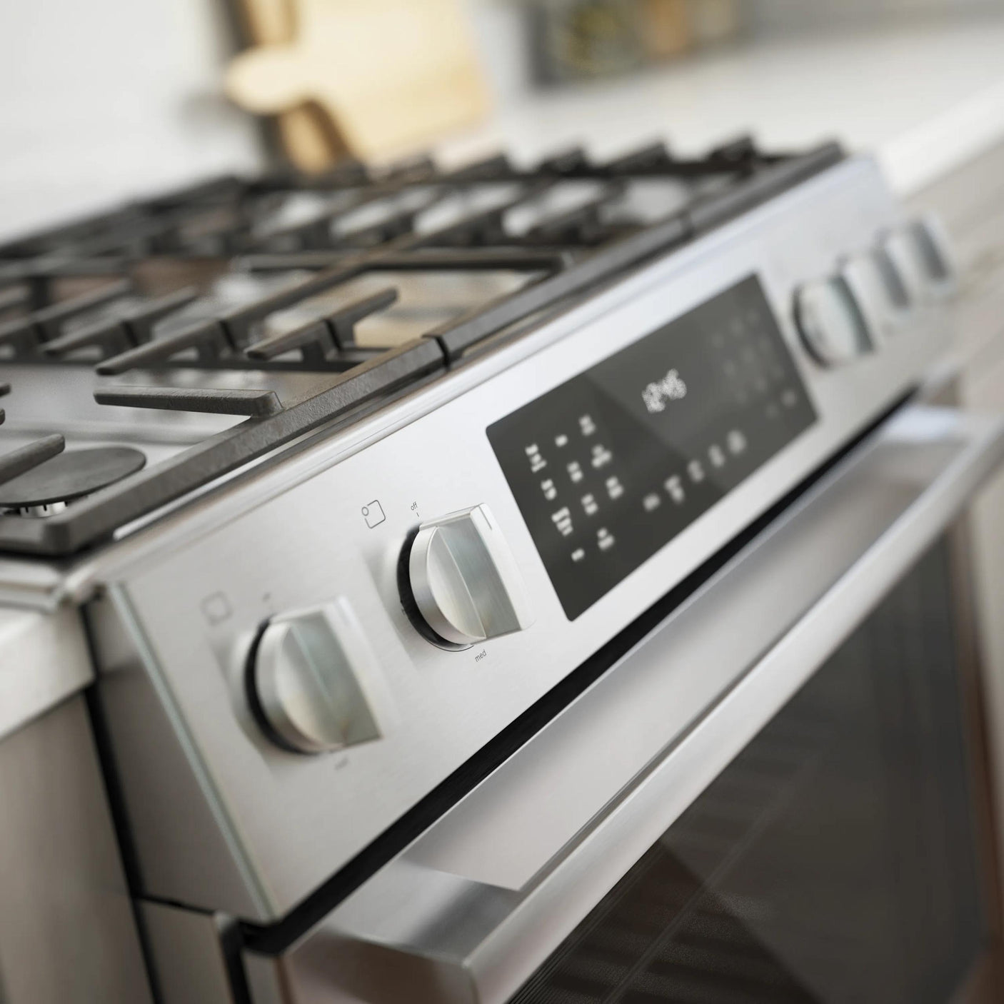 800 Series Dual Fuel Slide-in Range 30" Stainless Steel