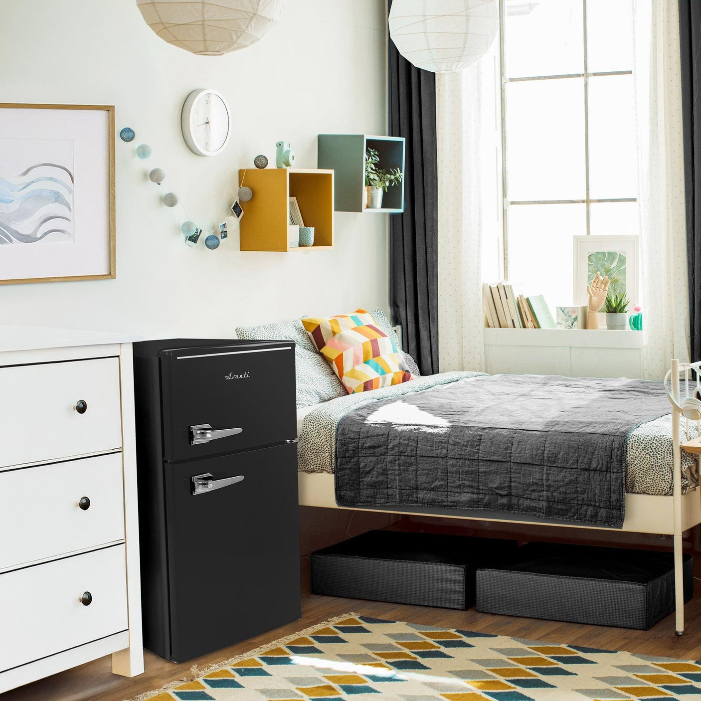 Avanti 3.1 Cu. Ft. Retro Compact Refrigerator - Black