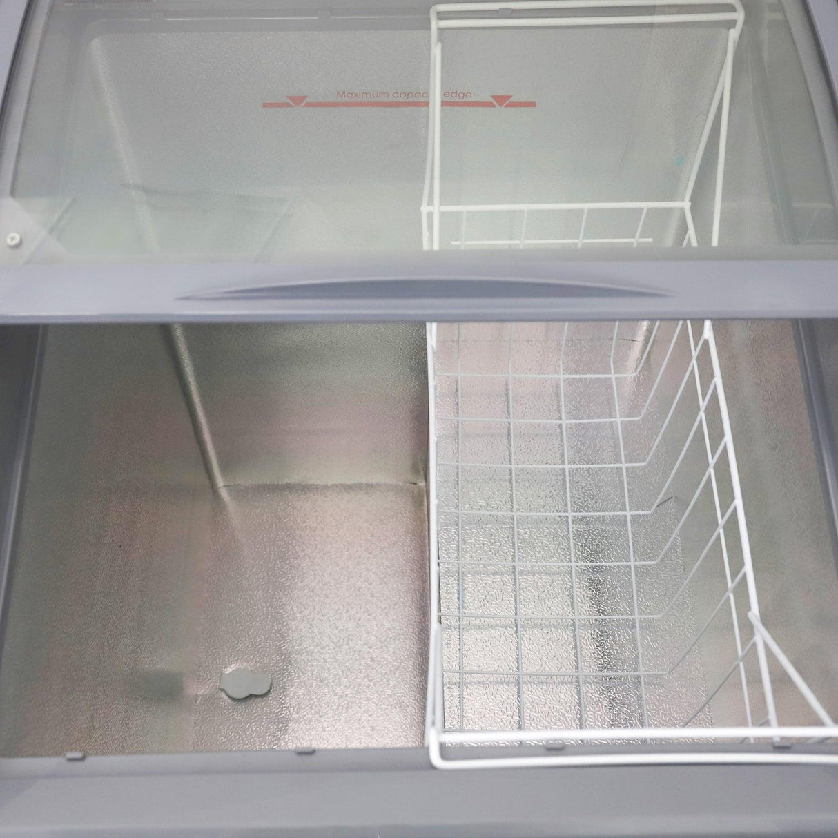 Avanti 4.2 cu. ft. Commercial Sliding Glass Top Freezer or Refrigerator - White / 4.2 cu. ft.