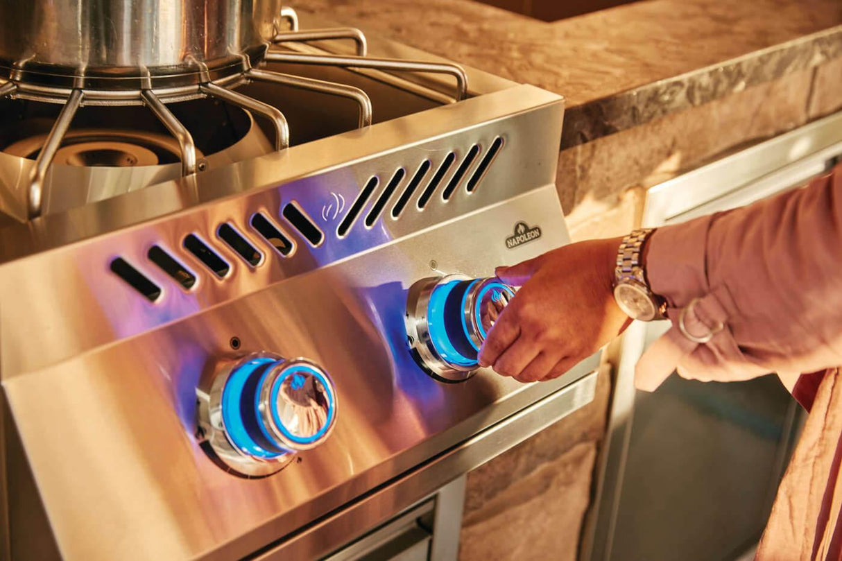 Built-in 700 Series Power Burner with Stainless Steel Cover , Propane, Stainless Steel