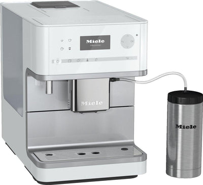 CM 6350 - Countertop coffee machine with OneTouch for Two feature and integrated cup warmer for perfect coffee.