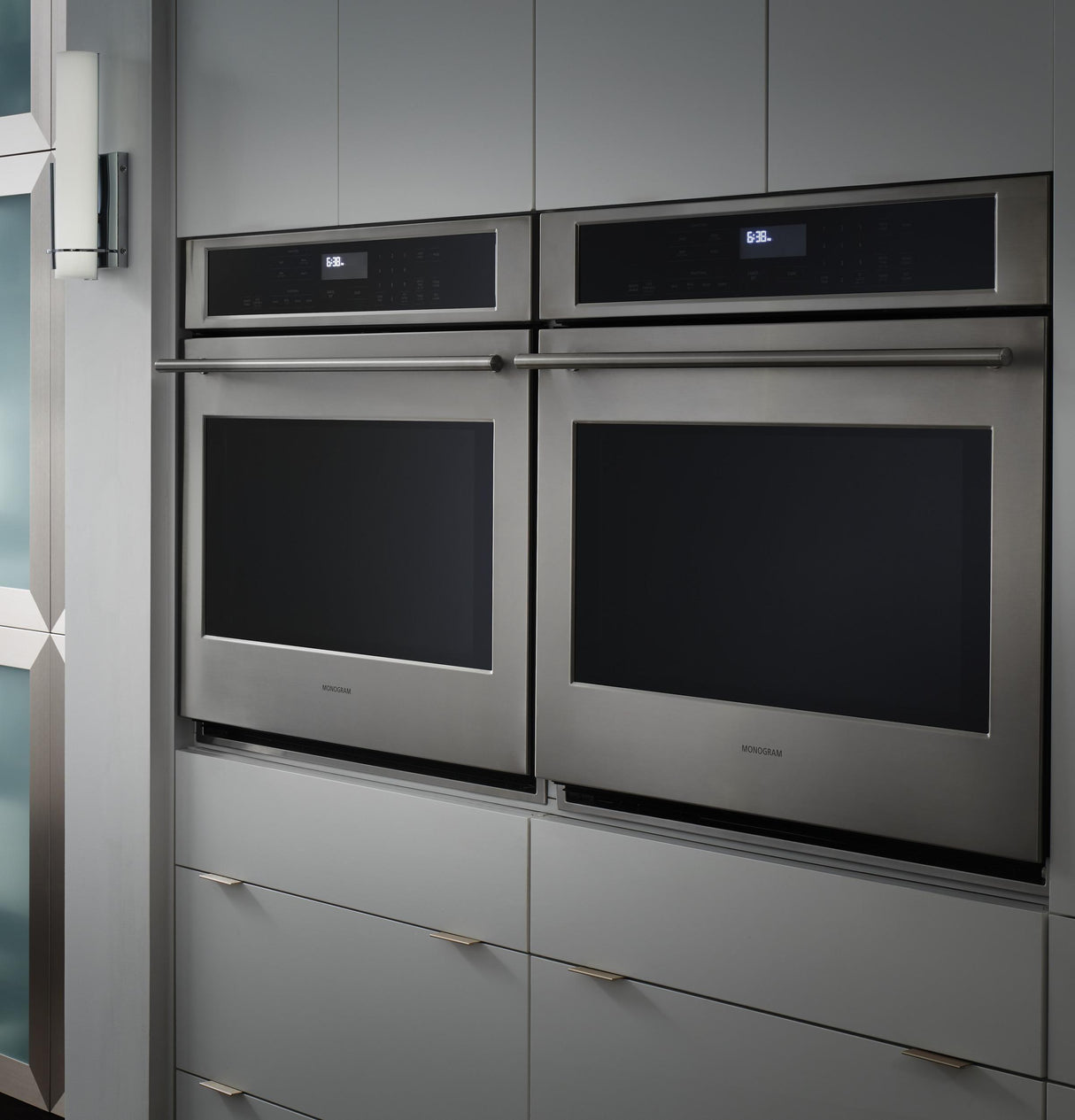 Monogram 30" Electric Convection Single Wall Oven
