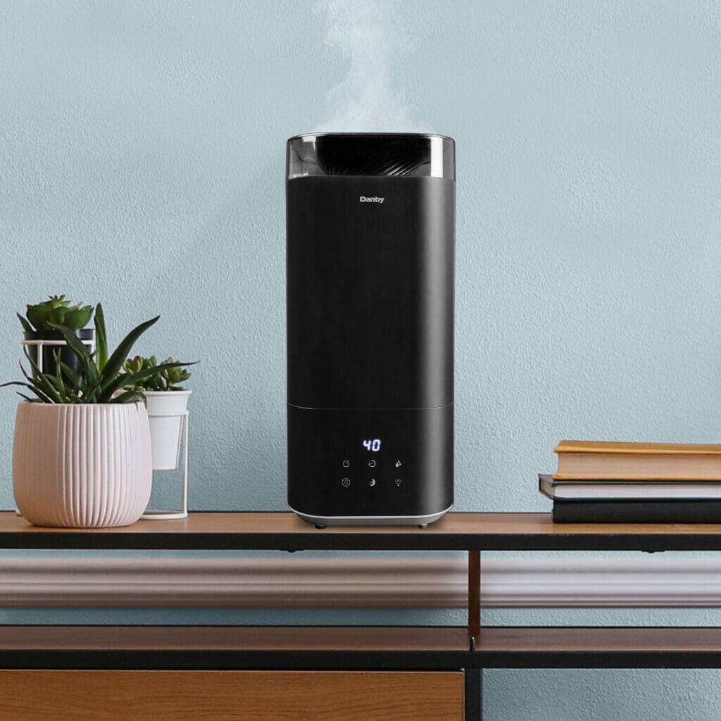 Danby 5L Ultrasonic Top Fill Humidifier in Black