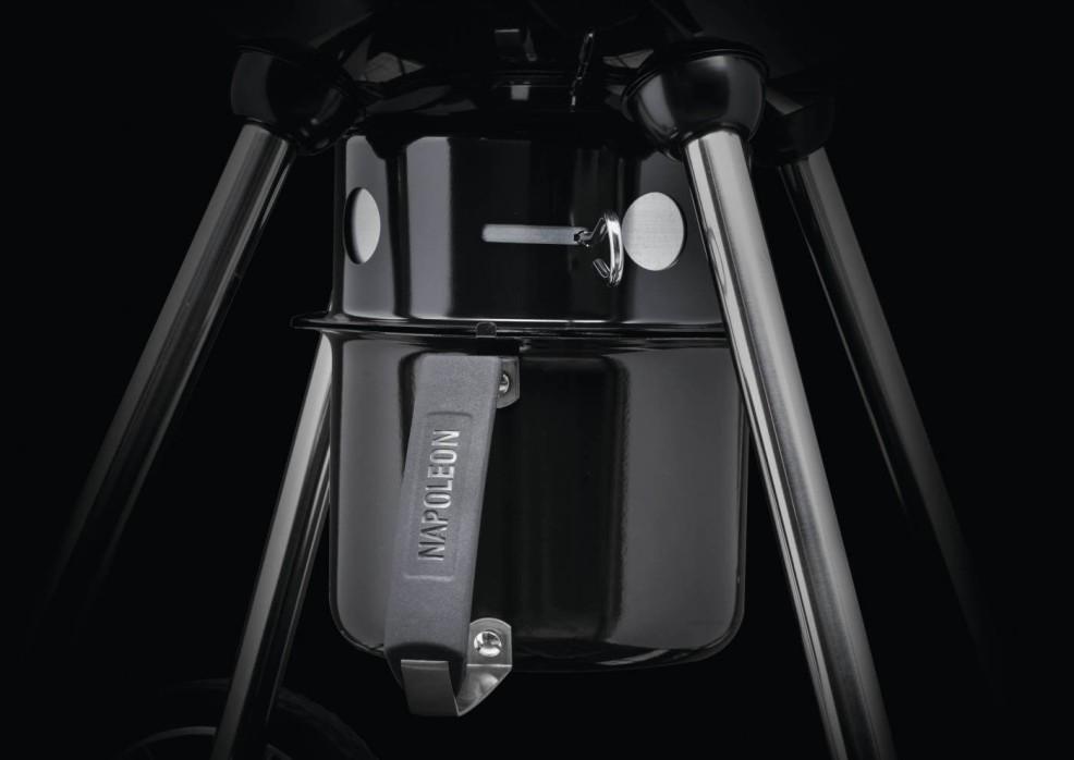 NK18 Charcoal Kettle Grill , Charcoal, Black