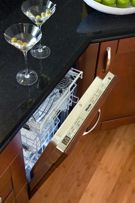 Fully-Integrated, Slimline Dishwasher