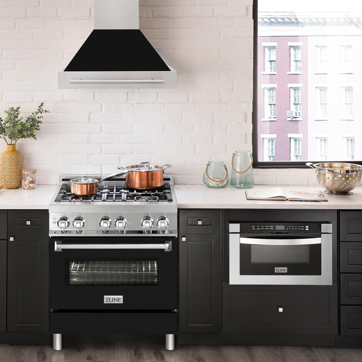 ZLINE 30 in. Stainless Steel Range Hood with Colored Shell Options and Stainless Steel Handle (8654STX-30) [Color: Black Matte]