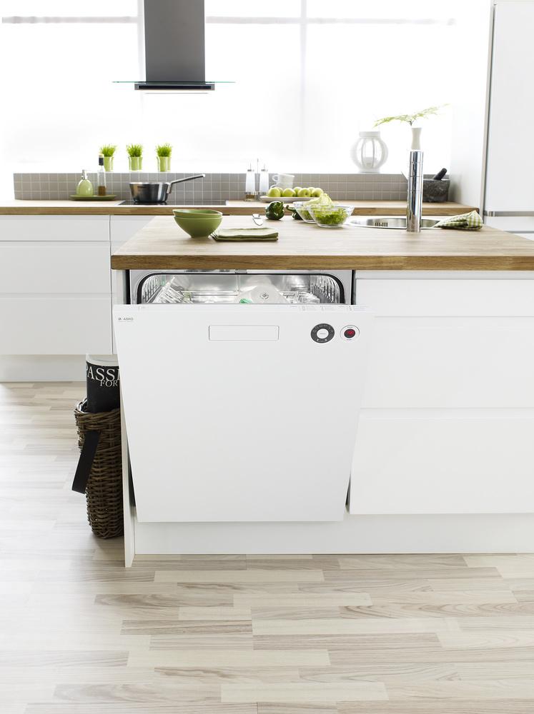 ADA Tall Tub (American Disabilities Act) height-compliant