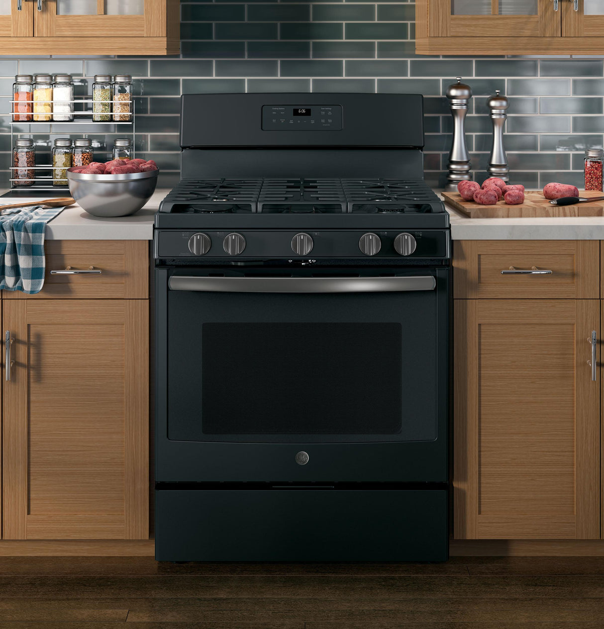 GE® 30" Free-Standing Gas Range