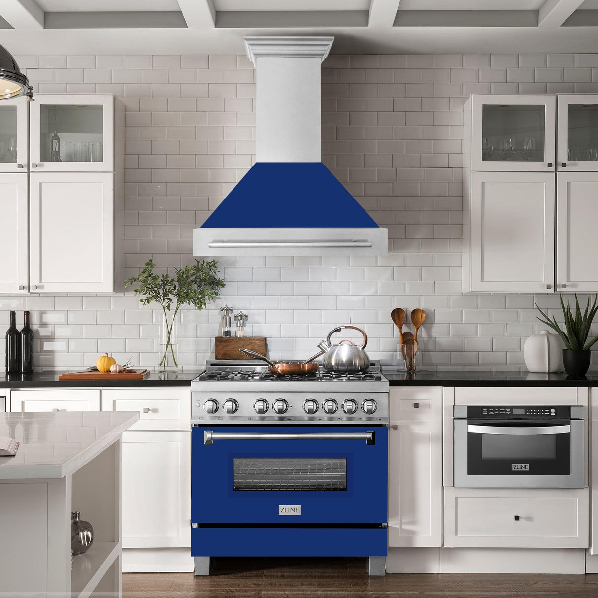 ZLINE 36 in. DuraSnow Stainless Steel Range Hood with DuraSnow Shell (8654SNX-36) [Color: Red Gloss]
