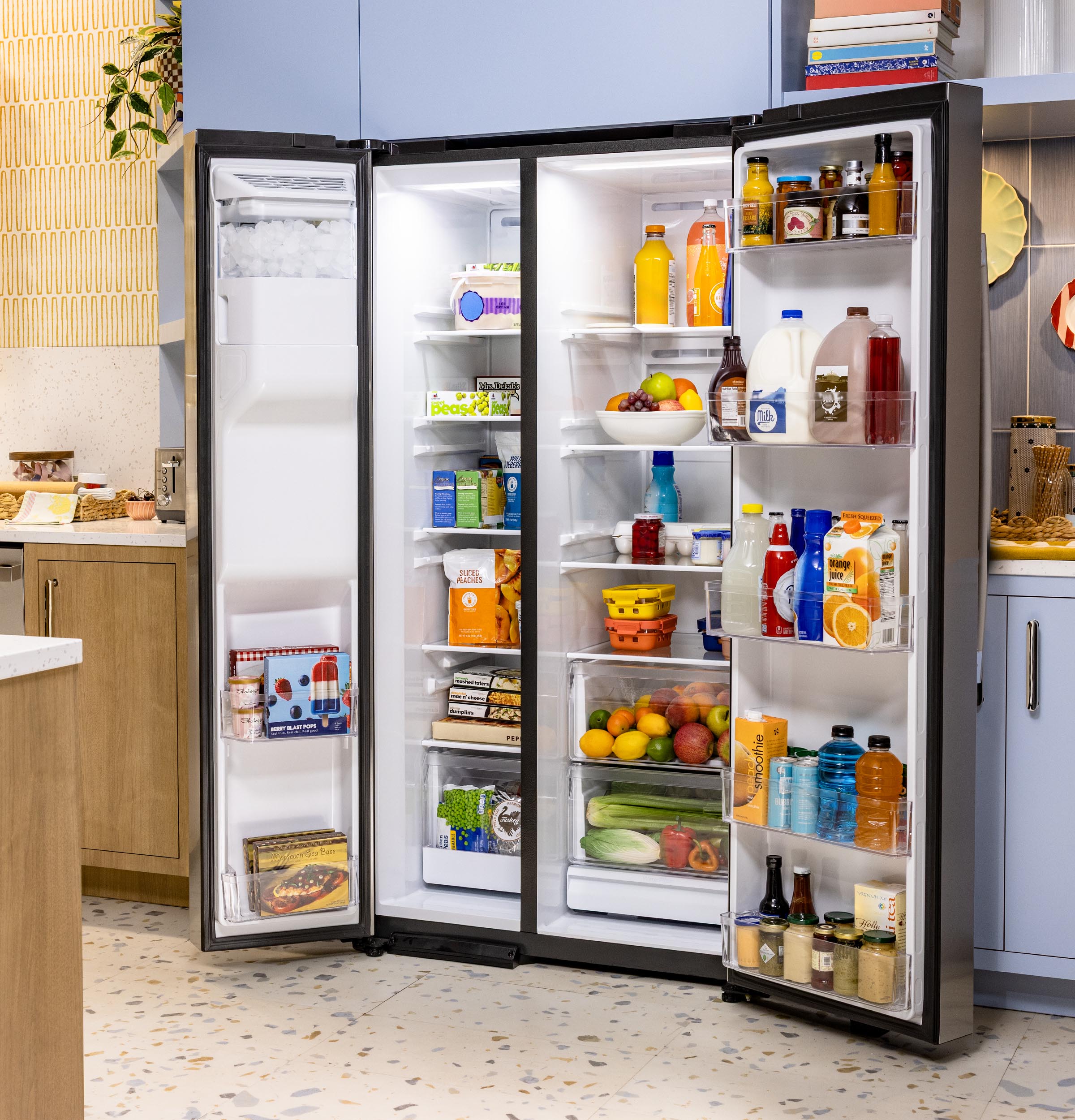 GE APPLIANCES GSS28NYYFS GE® 27.9 Cu. Ft. Side-By-Side