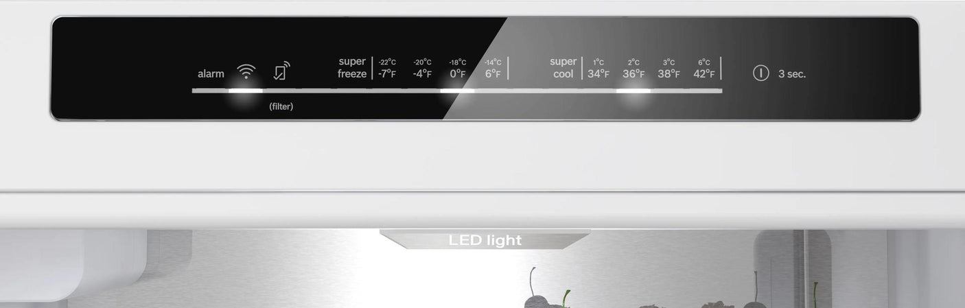 800 Series Freestanding Bottom Freezer Refrigerator 24" Stainless steel (with anti-fingerprint), Total No Frost