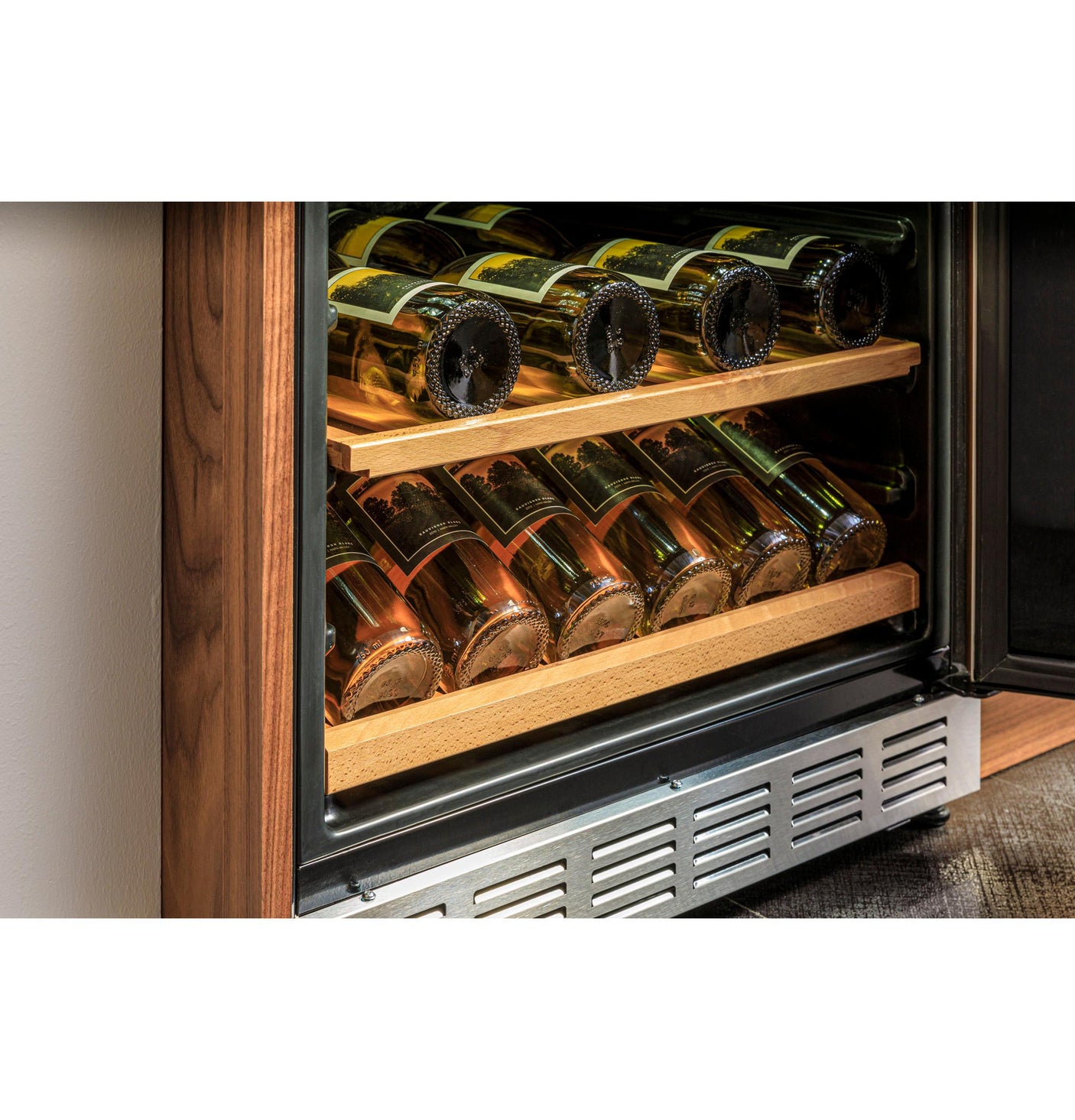 GE Profile™ 155-Can or 52-Bottle Beverage Center