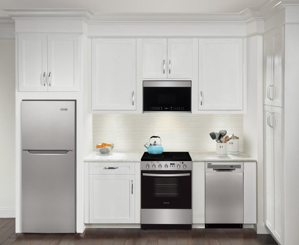 24" Freestanding Electric Range