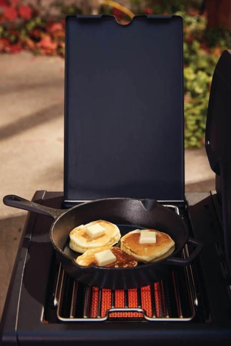 Phantom Rogue SE 425 RSIB with Infrared Side and Rear Burners , Natural Gas, Matte/Matt Black