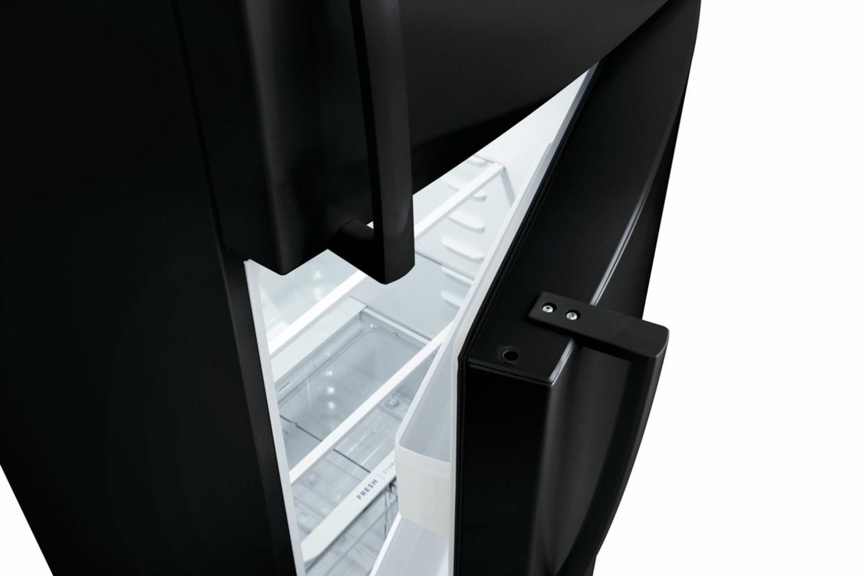 20 Cu. Ft. Garage Ready Top Freezer Refrigerator