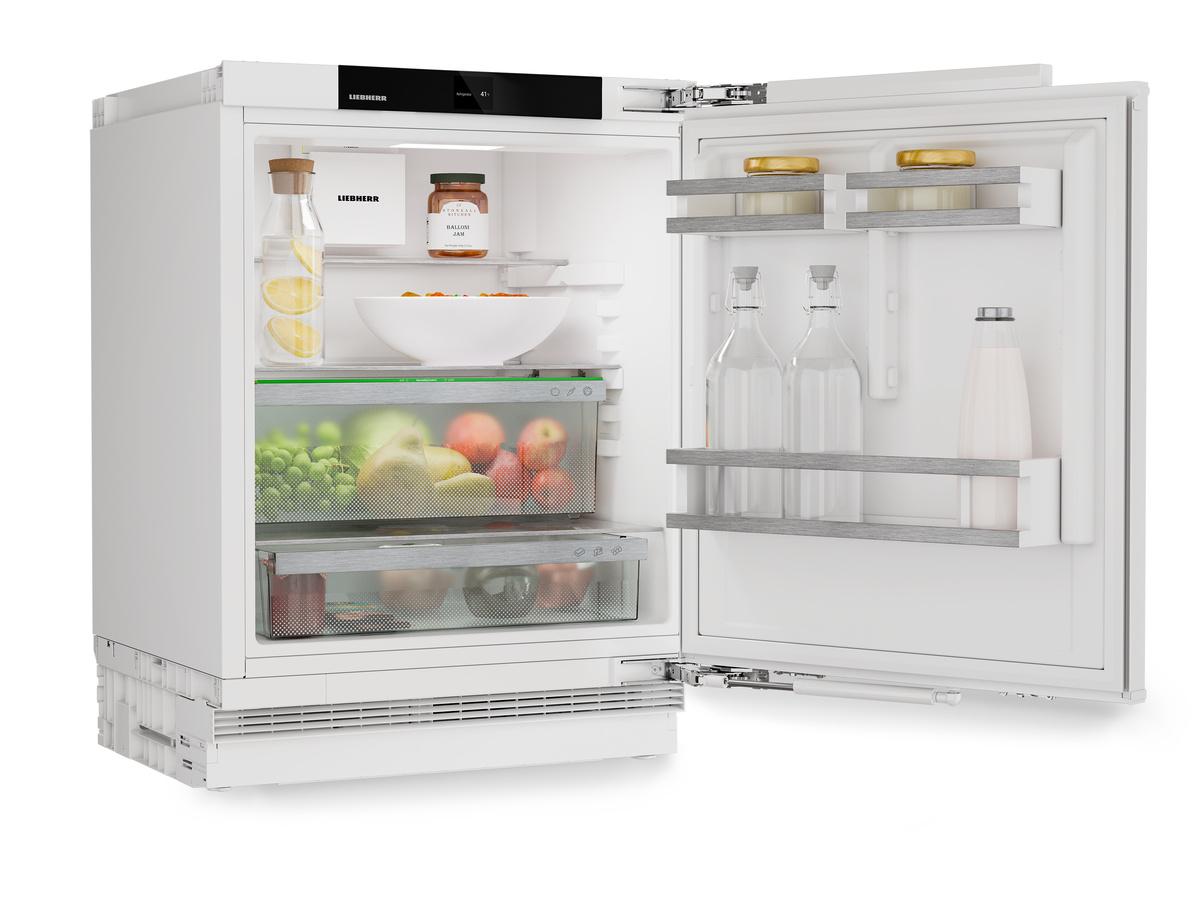 Fridge suitable for undercounter installation with EasyFresh
