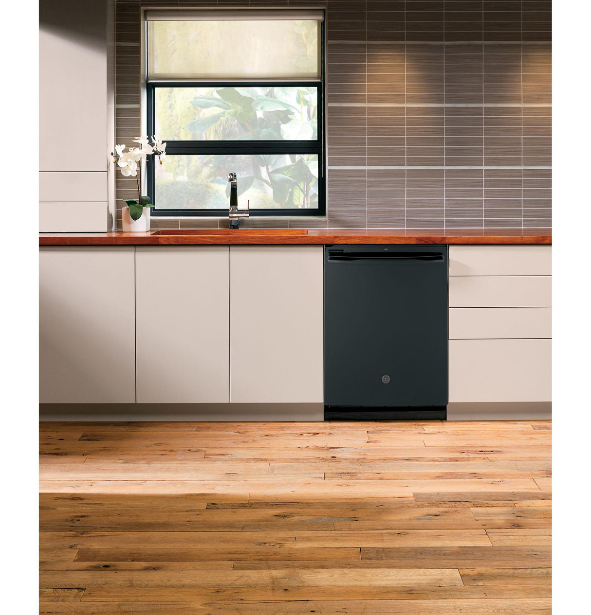 GE® Top Control with Plastic Interior Dishwasher with Sanitize Cycle & Dry Boost