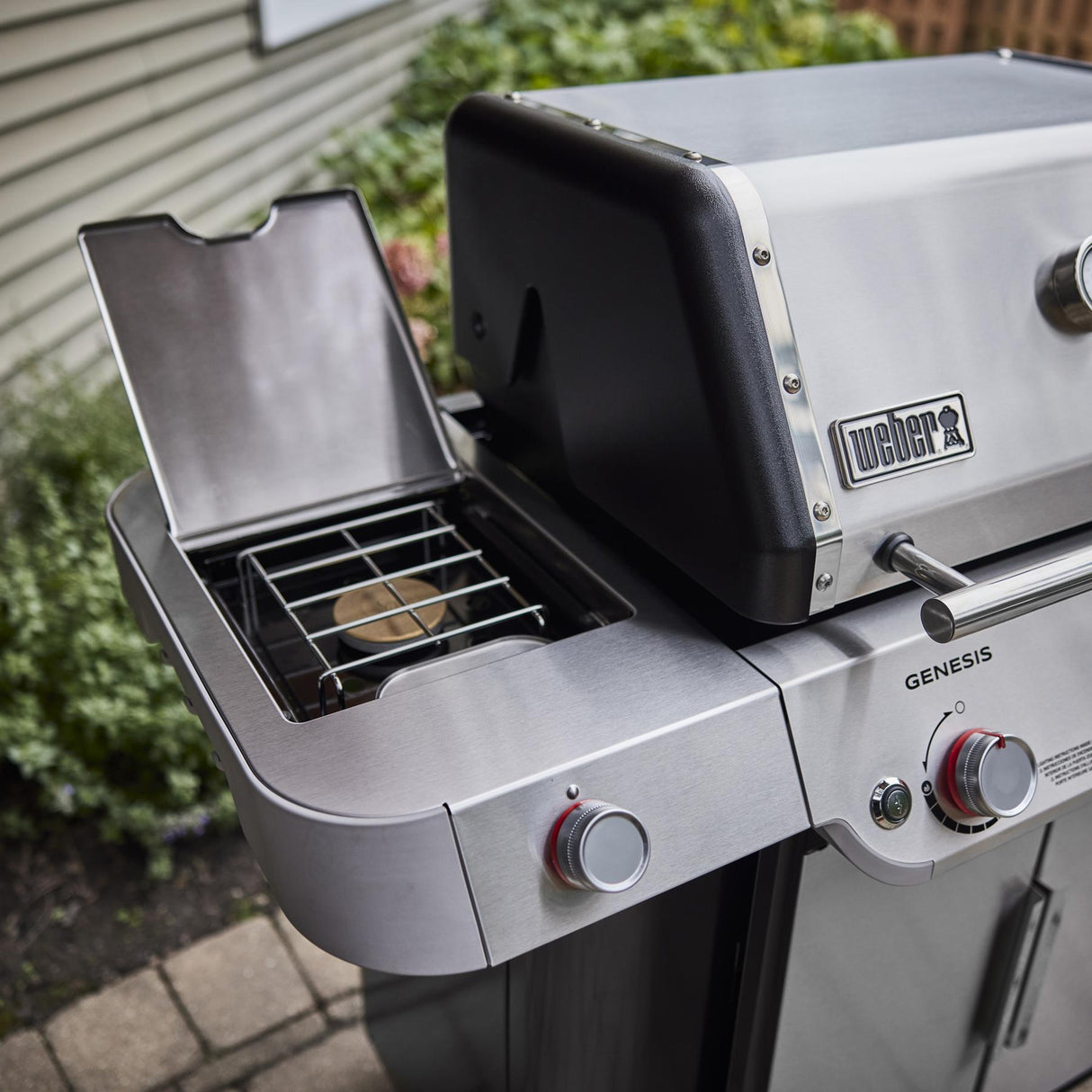 Genesis S-335 Gas Grill (Liquid Propane) - Stainless Steel