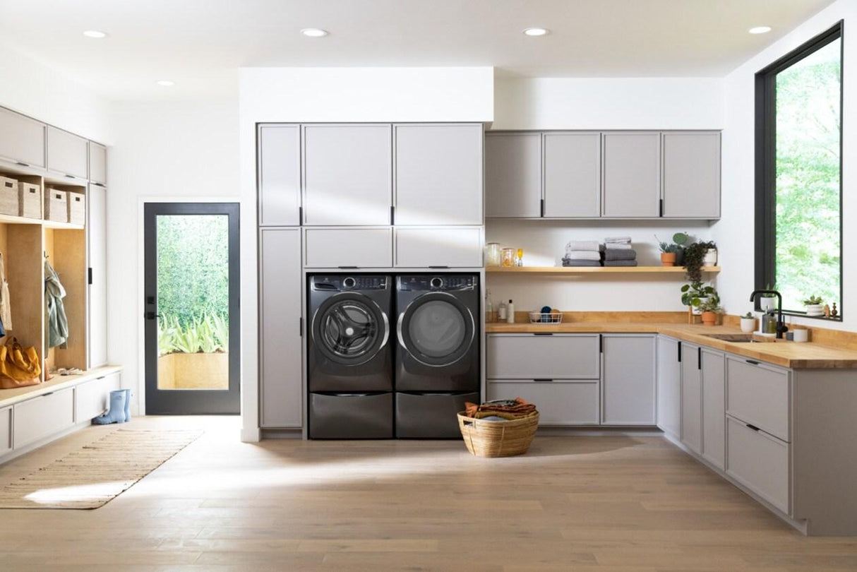 Electrolux Front Load Perfect Steam™ Electric Dryer with Balanced Dry™ and Instant Refresh ™ 8.0 Cu. Ft.