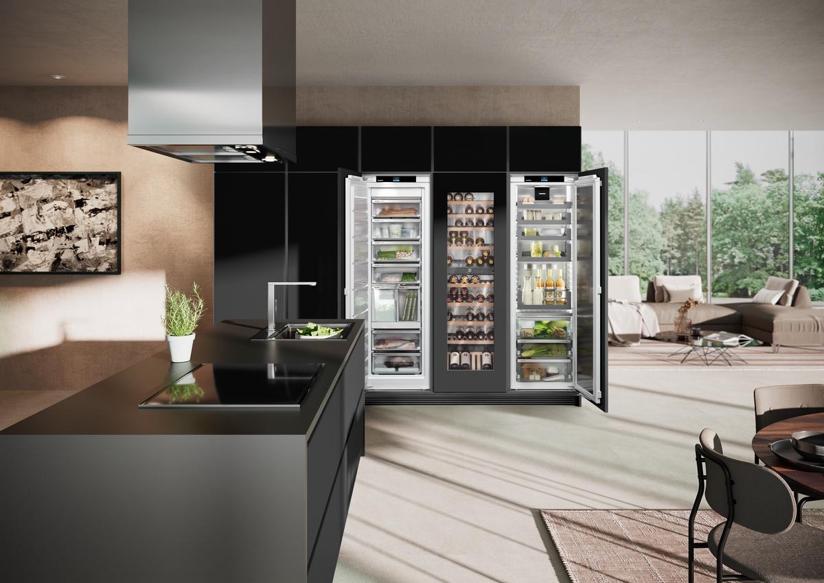Fully Integrated Refrigerator with BioFresh