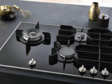 KM 3054 G - Gas cooktop with electronic functions for maximum safety and user convenience.