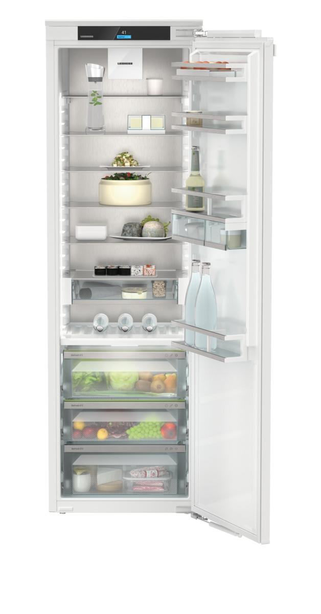 Fully Integrated Refrigerator with BioFresh