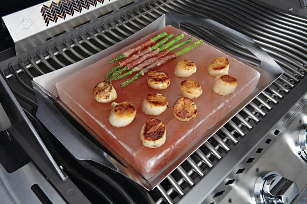 Himalayan Salt Block with Stainless Steel Topper with PRO Grill Topper