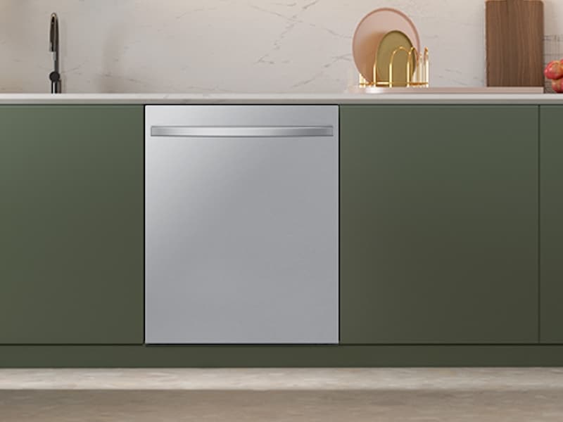 Bespoke Dishwasher with StormWash™ AutoRelease™ Door  Built under