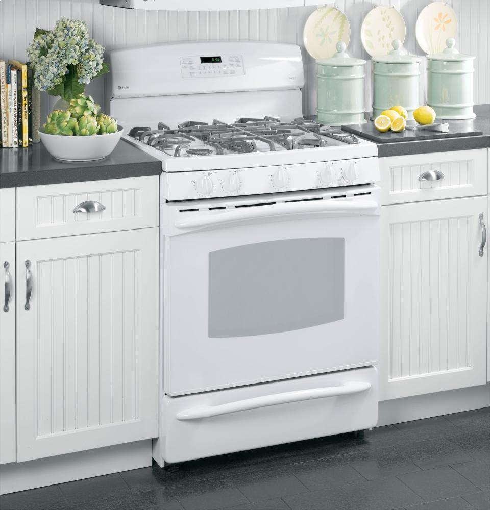 GE Profile 30" Free-Standing Dual-Fuel Range
