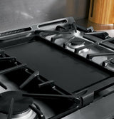 GE Cafe™ 30" Free-Standing Range with Baking Drawer