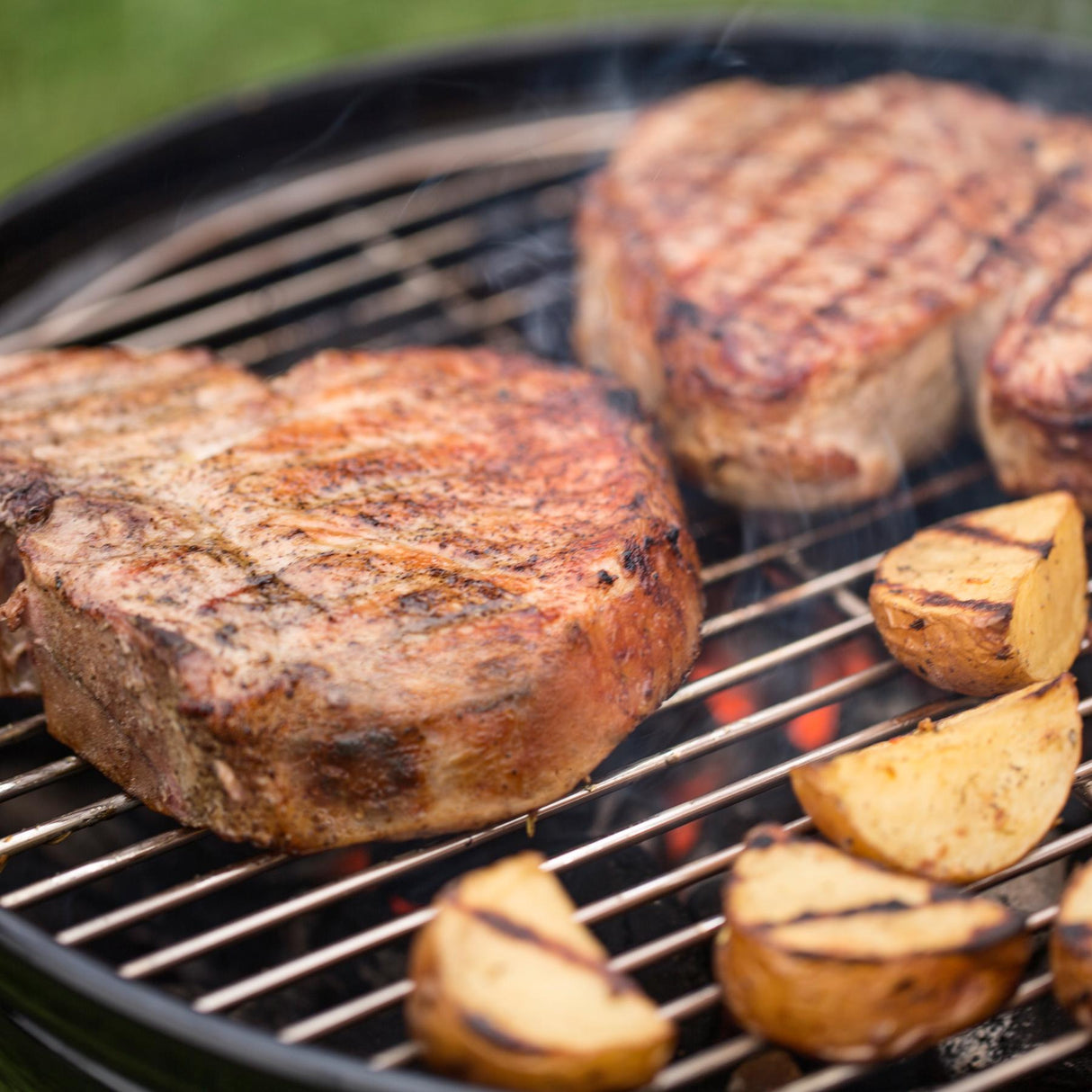 Smokey Joe® 14 Charcoal Grill - Black