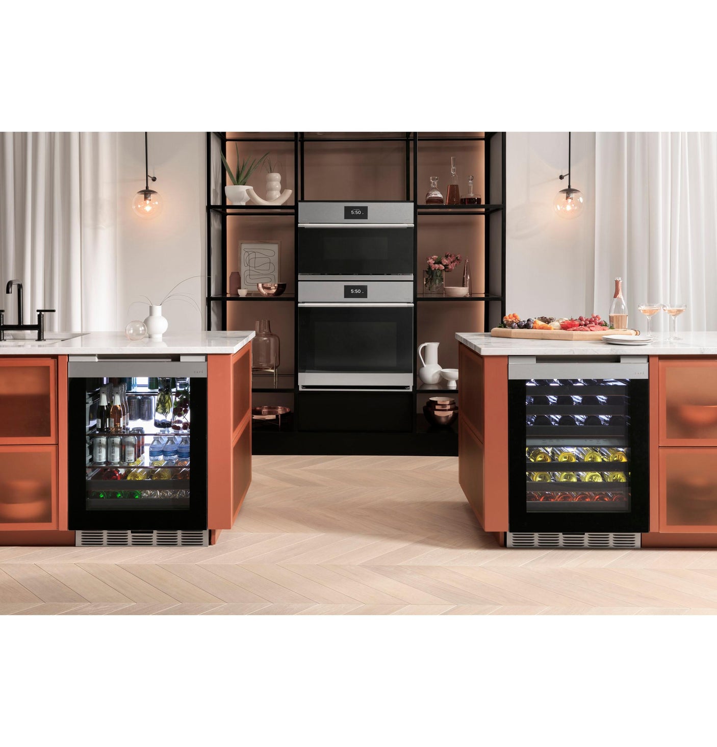 Café™ Beverage Center in Platinum Glass
