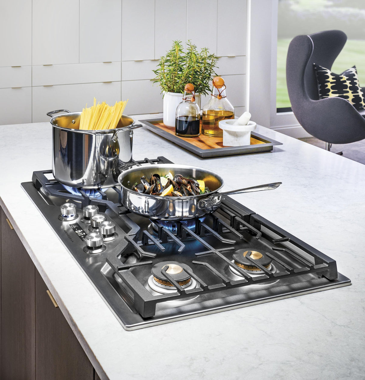 Monogram 36" Deep-Recessed Gas Cooktop