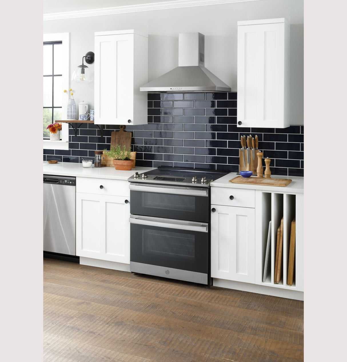 GE 30" Slide-In Electric Convection Double Oven Range
