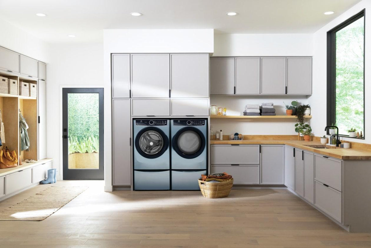 Front Load Perfect Steam™ Gas Dryer with Instant Refresh - 8.0 Cu. Ft.