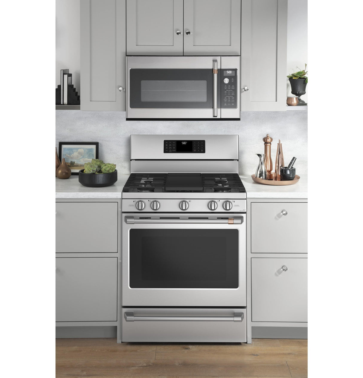 Café™ 30" Smart Free-Standing Gas Range with Convection