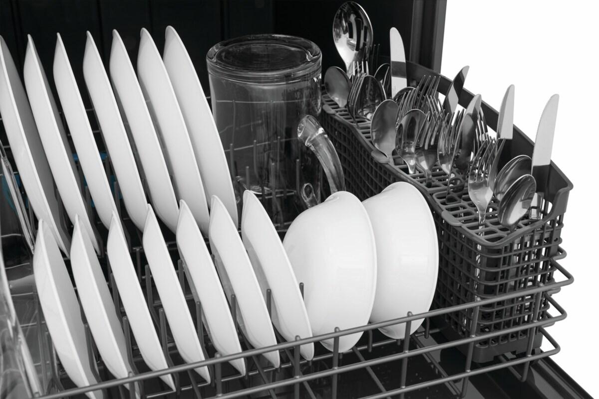 24" Ultra Quiet 42 dBA Dishwasher