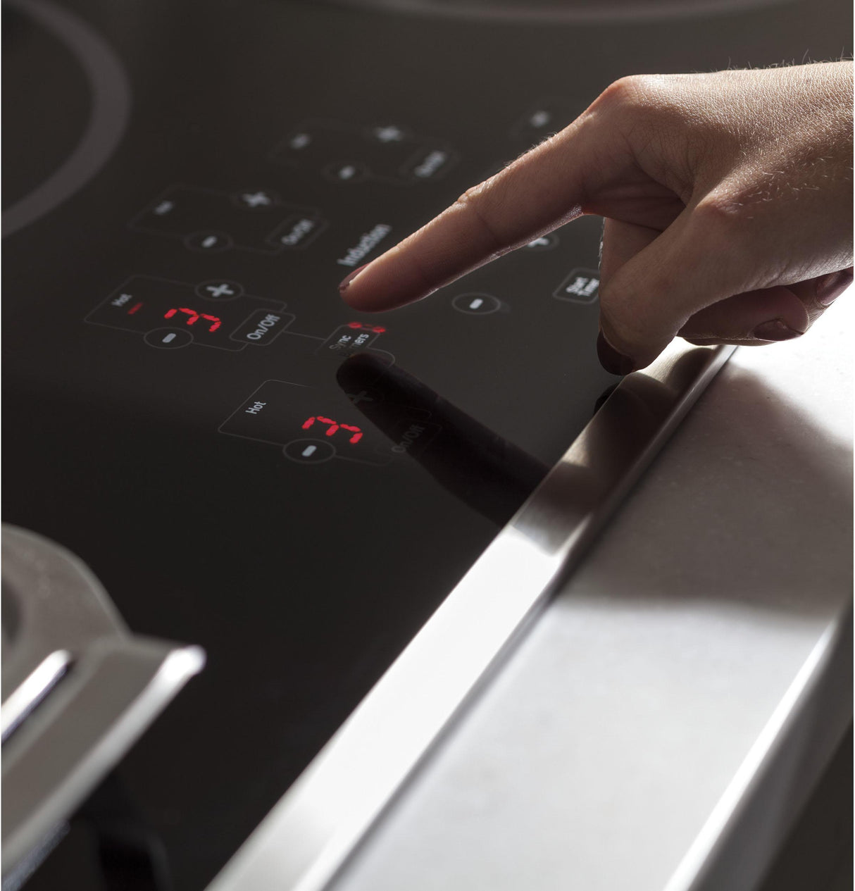 GE Profile™ 36" Built-In Touch Control Induction Cooktop