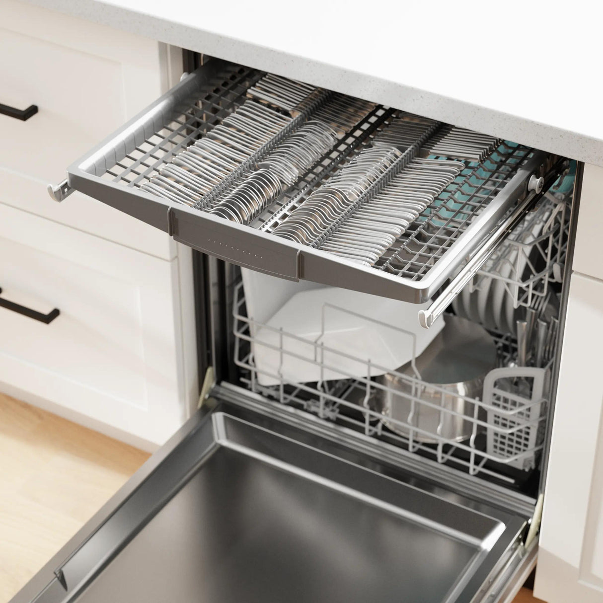 300 Series Dishwasher 24"