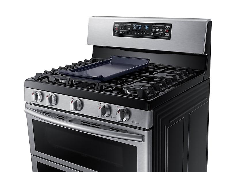 5.8 cu ft. Smart Freestanding Gas Range with Flex Duo™ & Dual Door in Stainless Steel
