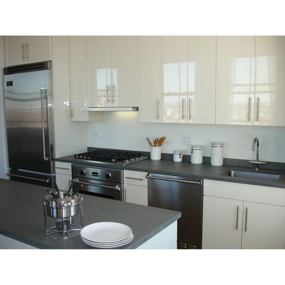 30" Cristal HC-600 cfm Slideout Range Hood