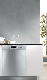 Prefinished, Full-size Dishwasher